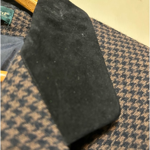 HARVÉ BERNARD Tweed Wool Blend Leather Trim Blazer - Picture 4 of 5